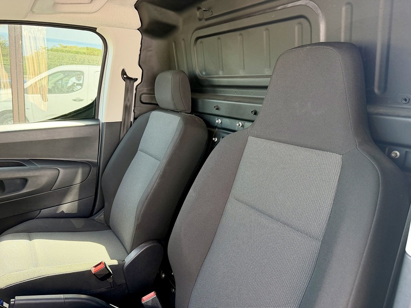 Vauxhall Combo Turbo D 2300 Prime - U338