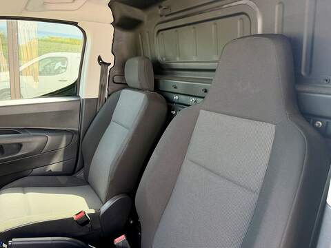 Vauxhall Combo Turbo D 2300 Prime - U338
