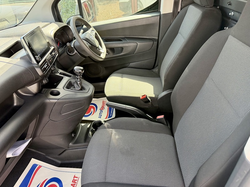 Vauxhall Combo Turbo D 2300 Prime - U338