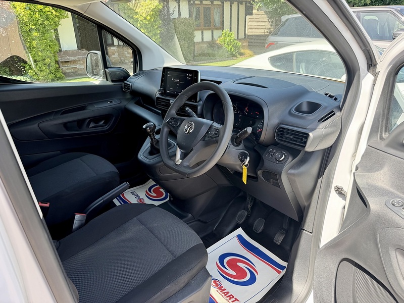 Vauxhall Combo Turbo D 2300 Prime - U338