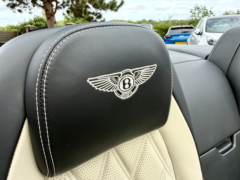 Bentley Continental GTC S V8 - U341