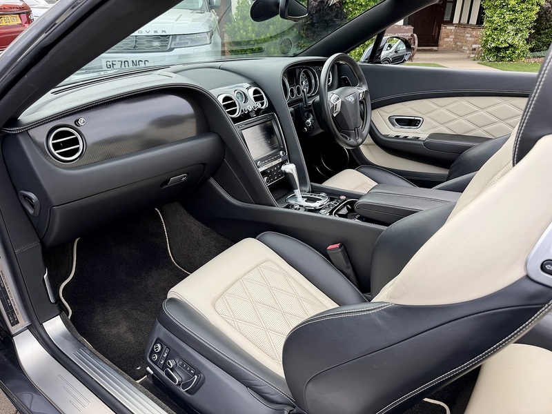 Bentley Continental GTC S V8 - U341