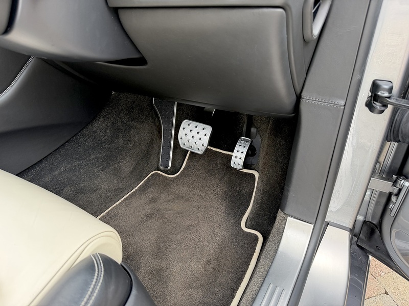 Bentley Continental GTC S V8 - U341