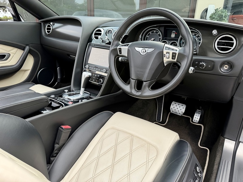 Bentley Continental GTC S V8 - U341