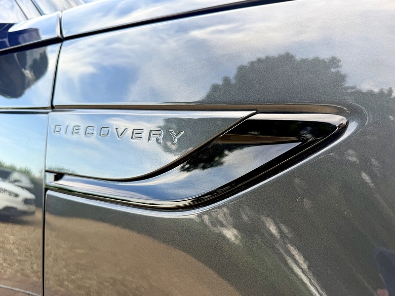 Land Rover Discovery D300 MHEV R-Dynamic HSE - U351