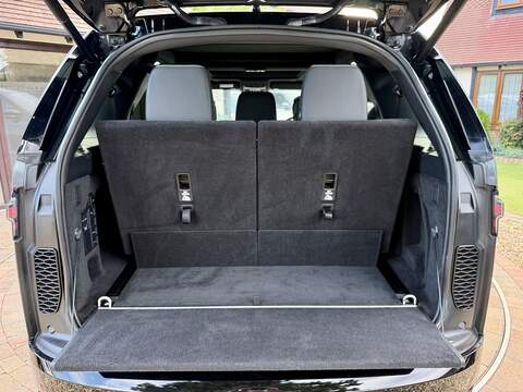 Land Rover Discovery D300 MHEV R-Dynamic HSE - U351