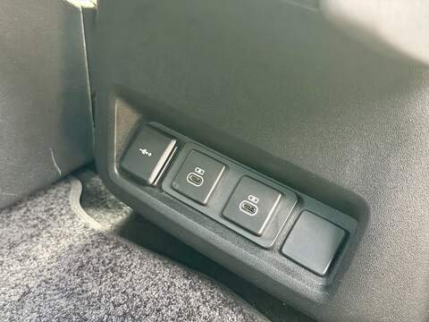 Land Rover Discovery D300 MHEV R-Dynamic HSE - U351