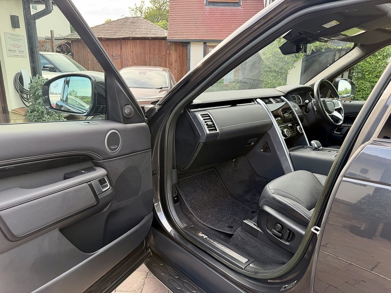 Land Rover Discovery D300 MHEV R-Dynamic HSE - U351