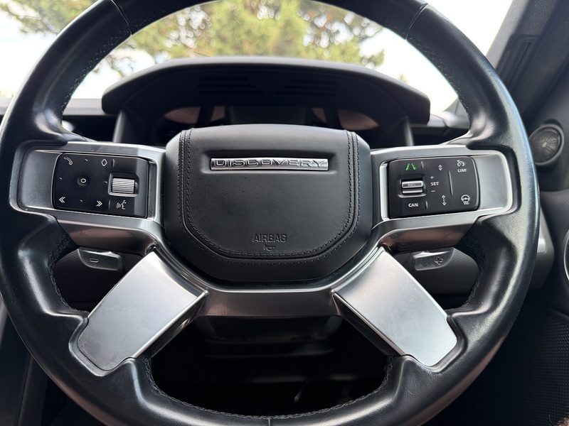 Land Rover Discovery D300 MHEV R-Dynamic HSE - U351