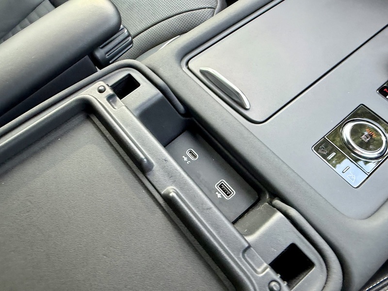 Land Rover Discovery D300 MHEV R-Dynamic HSE - U351