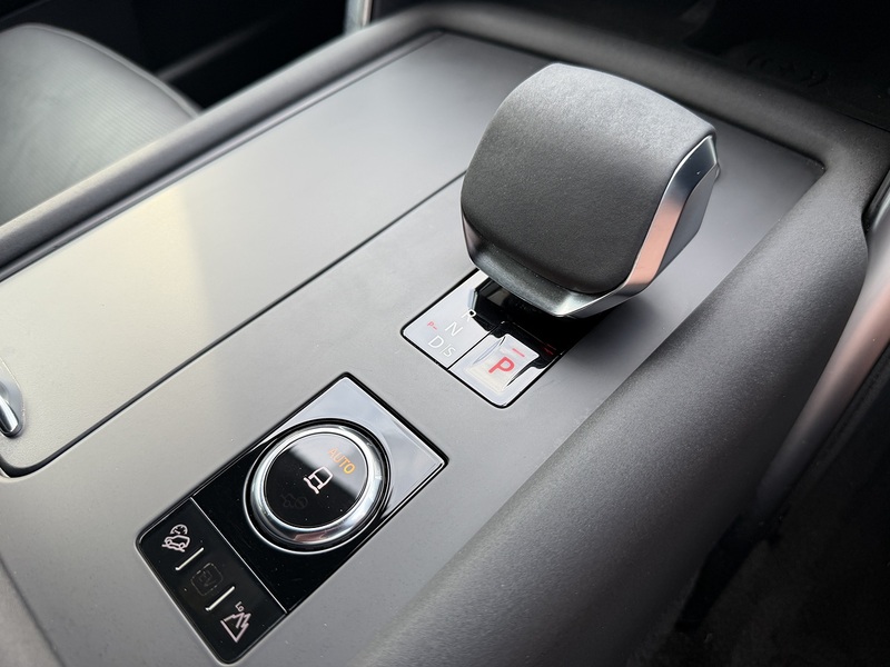 Land Rover Discovery D300 MHEV R-Dynamic HSE - U351