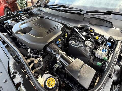 Land Rover Discovery D300 MHEV R-Dynamic HSE - U351