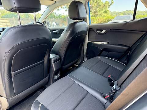 Kia Stonic T-GDi MHEV GT-Line - U352