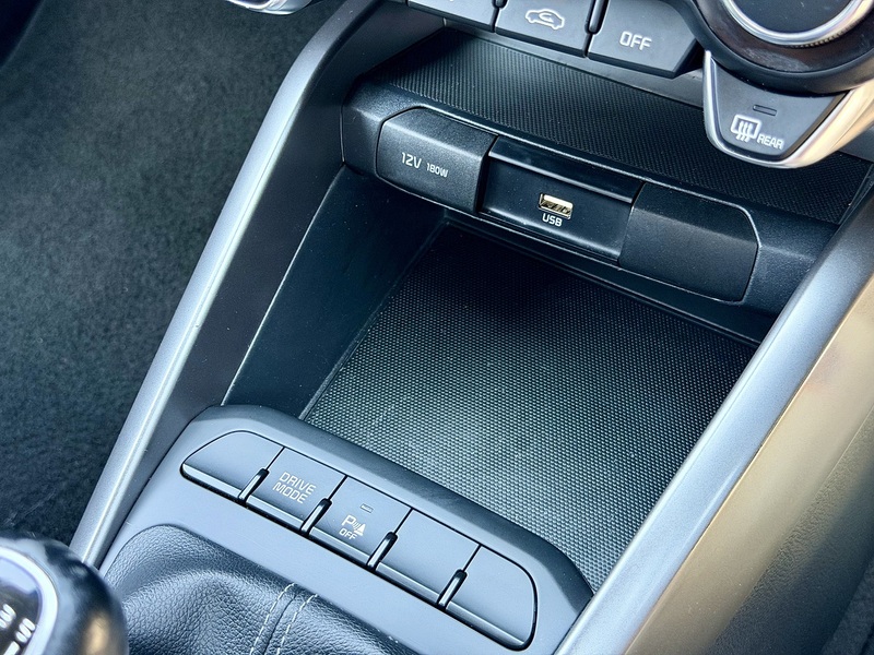Kia Stonic T-GDi MHEV GT-Line - U352