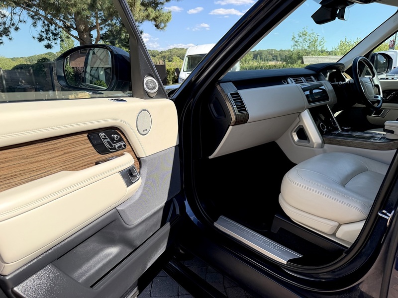Land Rover Range Rover SD V6 Vogue SE - U358