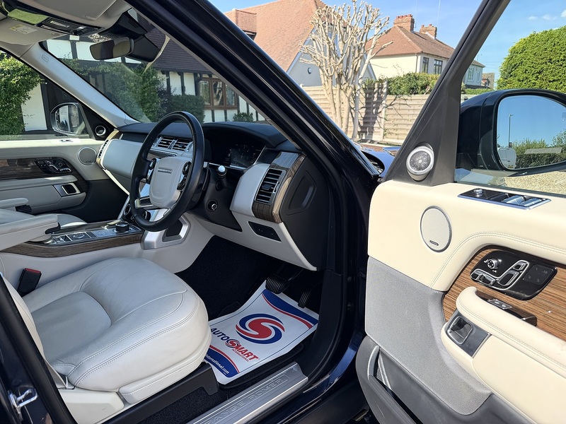 Land Rover Range Rover SD V6 Vogue SE - U358