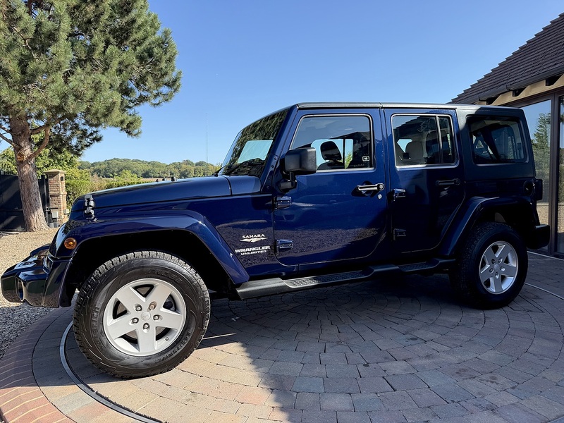 Jeep Wrangler CRD Sahara - U359