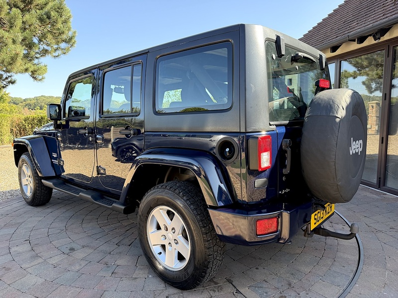 Jeep Wrangler CRD Sahara - U359