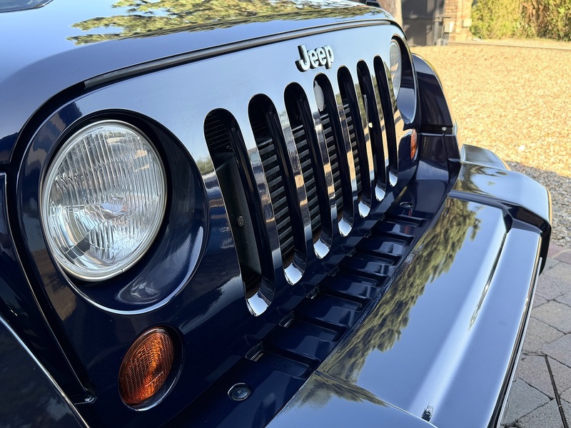 Jeep Wrangler CRD Sahara - U359
