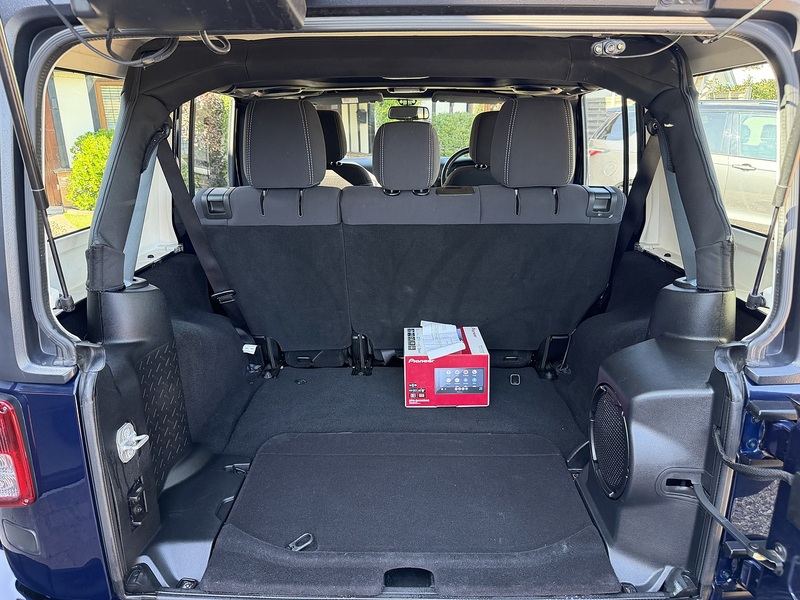 Jeep Wrangler CRD Sahara - U359
