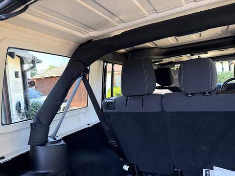Jeep Wrangler CRD Sahara - U359