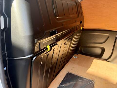 Peugeot Partner BlueHDi 1000 Professional - U360