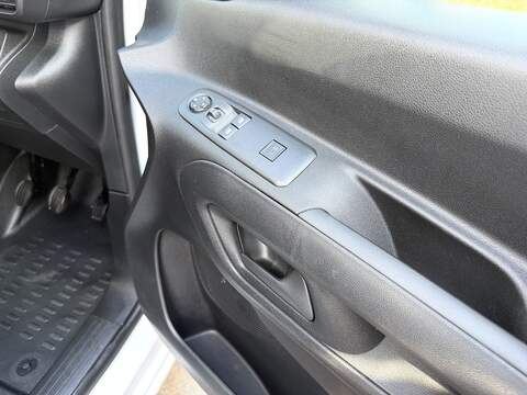 Peugeot Partner BlueHDi 1000 Professional - U360