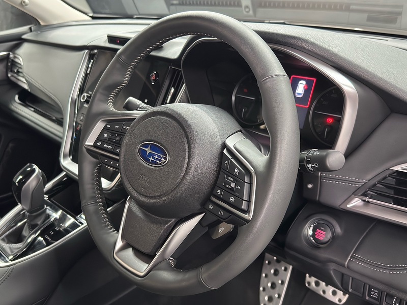 Subaru 2.5i Touring Estate 5dr Petrol Lineartronic 4WD Euro 6 (s/s) (169 ps)