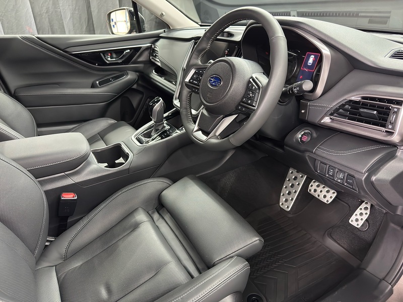 Subaru 2.5i Touring Estate 5dr Petrol Lineartronic 4WD Euro 6 (s/s) (169 ps)