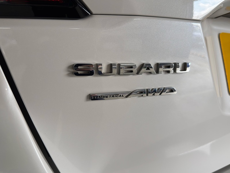 Subaru 2.5i Touring Estate 5dr Petrol Lineartronic 4WD Euro 6 (s/s) (169 ps)