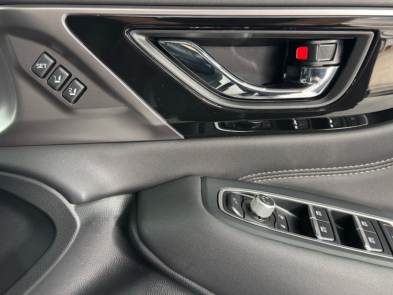 Subaru 2.5i Touring Estate 5dr Petrol Lineartronic 4WD Euro 6 (s/s) (169 ps)