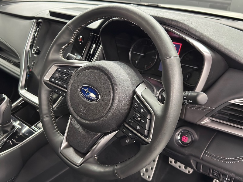 Subaru 2.5i Touring Estate 5dr Petrol Lineartronic 4WD Euro 6 (s/s) (169 ps)