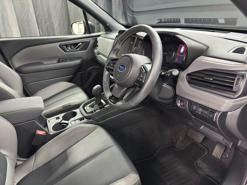 Subaru 2.0 i e-Boxer Field SUV 5dr Petrol Hybrid Lineartronic 4WD Euro 6 (s/s) (136 ps)
