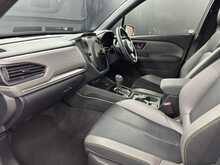 Subaru Forester i e-Boxer Field 