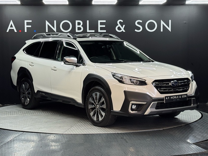 Subaru 2.5i Touring Estate 5dr Petrol Lineartronic 4WD Euro 6 (s/s) (169 ps)