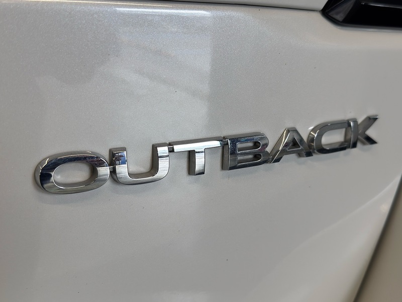 Subaru 2.5i Touring Estate 5dr Petrol Lineartronic 4WD Euro 6 (s/s) (169 ps)
