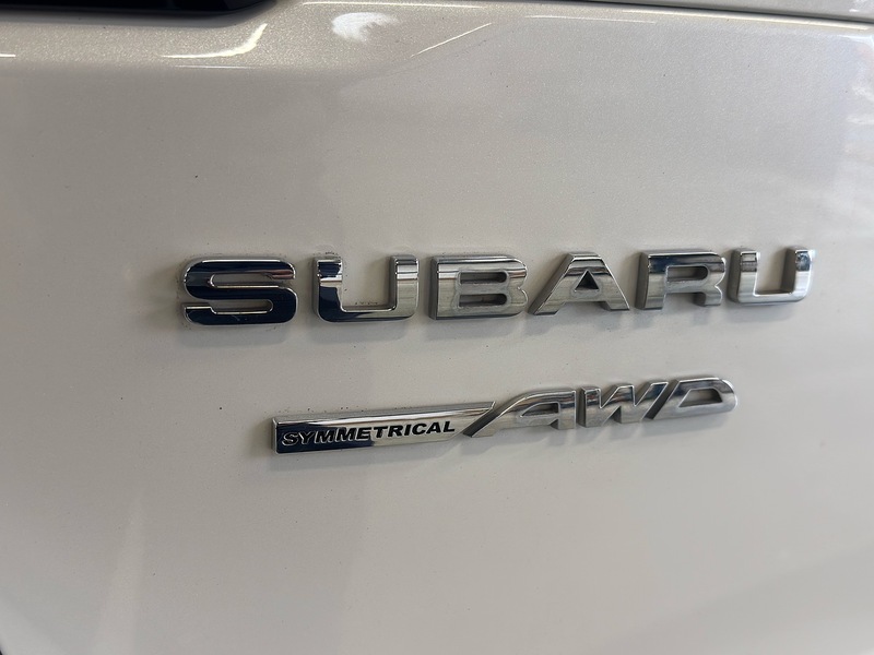 Subaru 2.5i Touring Estate 5dr Petrol Lineartronic 4WD Euro 6 (s/s) (169 ps)