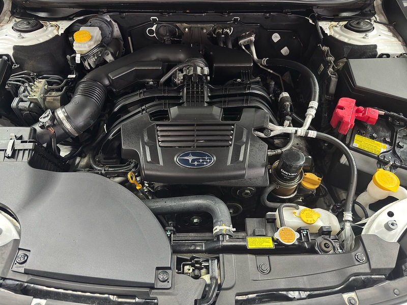 Subaru 2.5i Touring Estate 5dr Petrol Lineartronic 4WD Euro 6 (s/s) (169 ps)