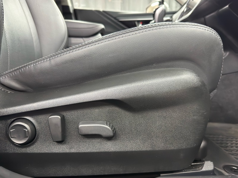 Subaru 2.5i Touring Estate 5dr Petrol Lineartronic 4WD Euro 6 (s/s) (169 ps)