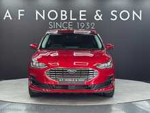 Ford Focus T EcoBoost Titanium 