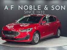 Ford Focus T EcoBoost Titanium 