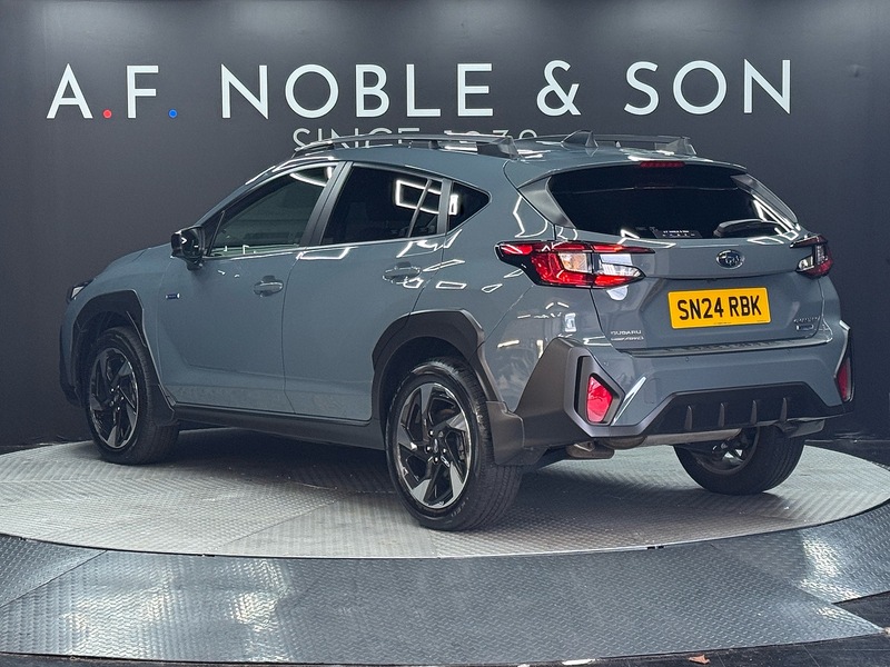 Subaru 2.0 i e-Boxer Touring SUV 5dr Petrol Hybrid Lineartronic 4WD Euro 6 (s/s) (136 ps)
