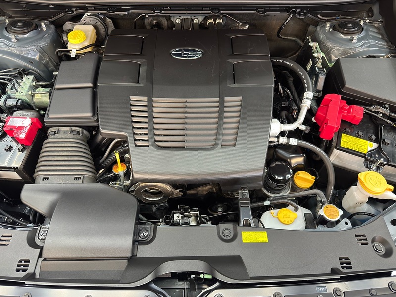 Subaru 2.0 i e-Boxer Touring SUV 5dr Petrol Hybrid Lineartronic 4WD Euro 6 (s/s) (136 ps)