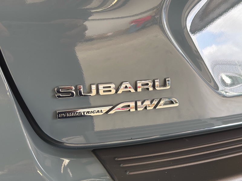 Subaru 2.0 i e-Boxer Touring SUV 5dr Petrol Hybrid Lineartronic 4WD Euro 6 (s/s) (136 ps)
