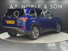 Subaru Forester i e-Boxer Touring 