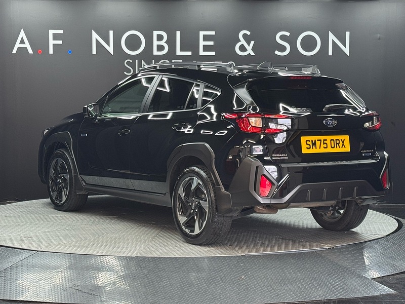 Subaru 2.0 i e-Boxer Touring SUV 5dr Petrol Hybrid Lineartronic 4WD Euro 6 (s/s) (136 ps)