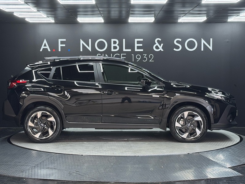 Subaru 2.0 i e-Boxer Touring SUV 5dr Petrol Hybrid Lineartronic 4WD Euro 6 (s/s) (136 ps)