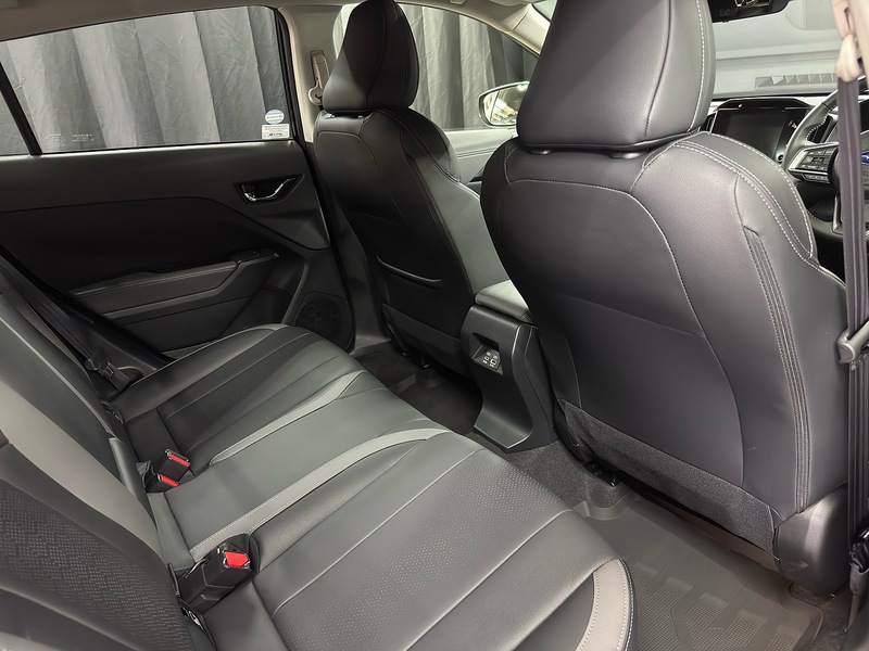 Subaru 2.0 i e-Boxer Touring SUV 5dr Petrol Hybrid Lineartronic 4WD Euro 6 (s/s) (136 ps)