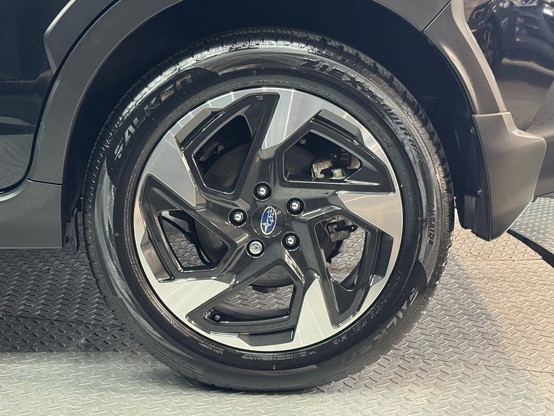 Subaru 2.0 i e-Boxer Touring SUV 5dr Petrol Hybrid Lineartronic 4WD Euro 6 (s/s) (136 ps)