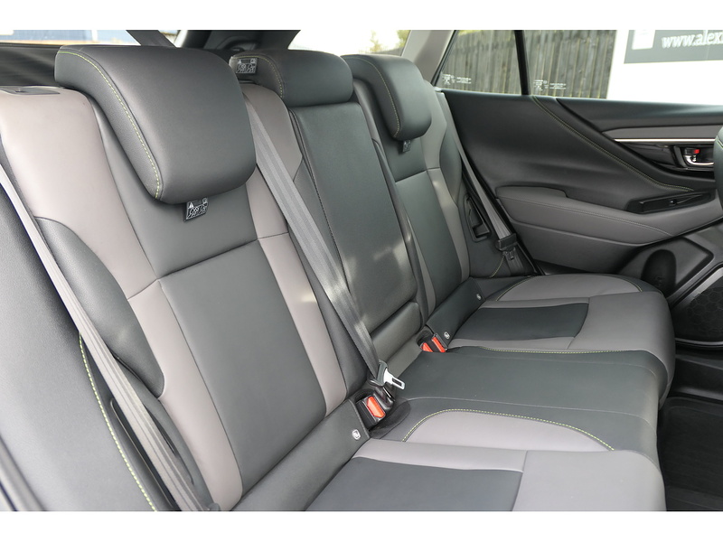 Subaru 2.5i Field Estate 5dr Petrol Lineartronic 4WD Euro 6 (s/s) (169 ps)